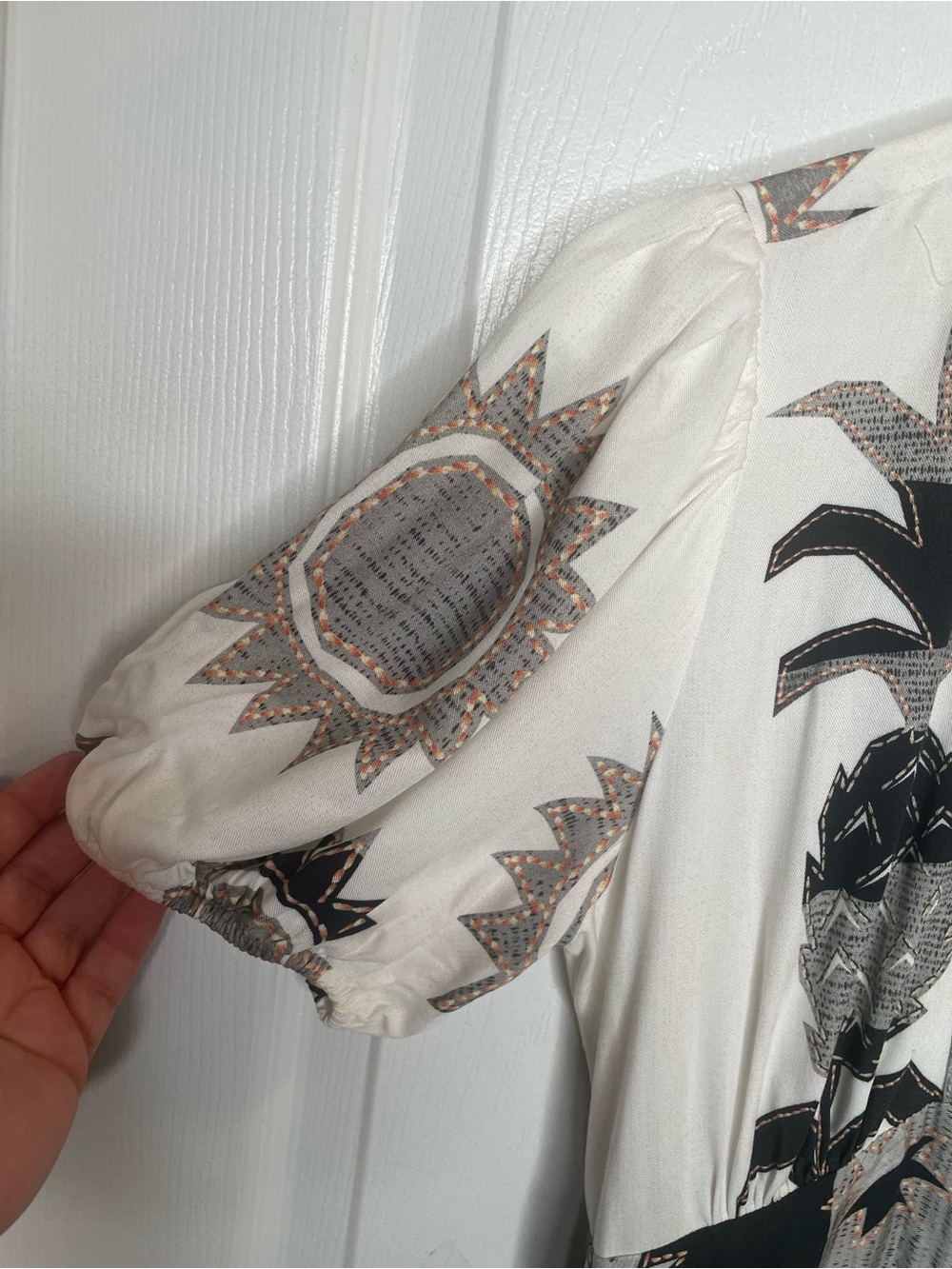 Farm Rio Puff-Sleeve Viscose Jumpsuit Celestial Palm Tree Pineapple Vacation S - Picture 9 of 16